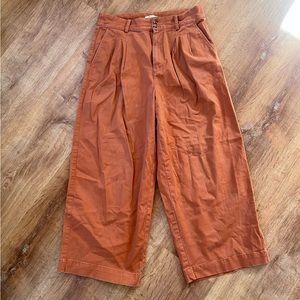 Madewell sz 10 wide leg pleated pants